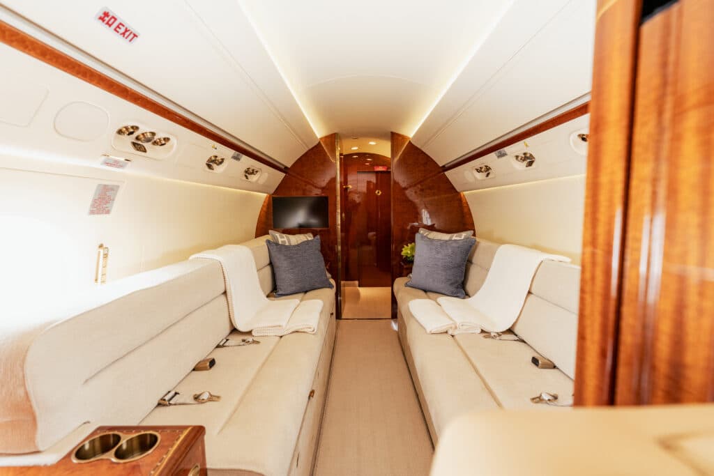 Gulfstream G550, photo 2