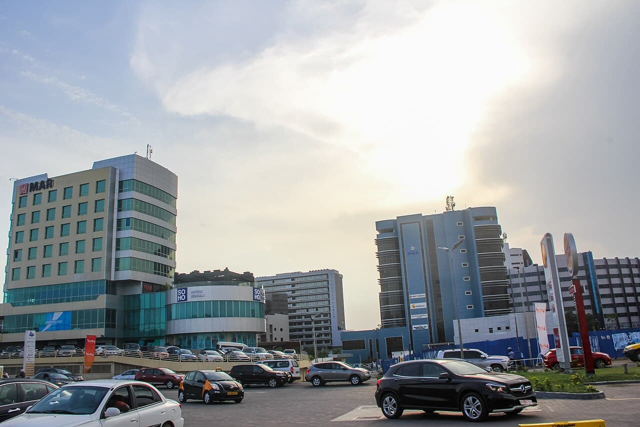 Abuja → Accra